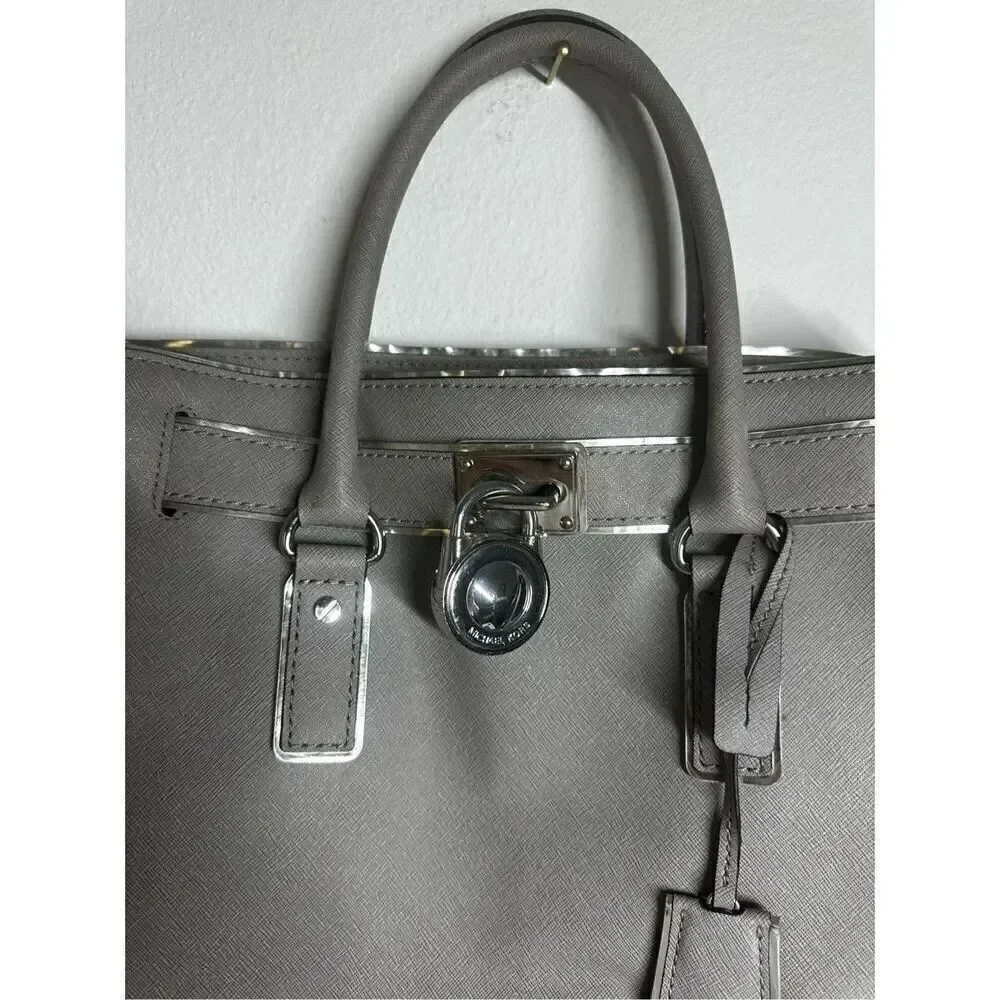 MICHAEL KORS there are
